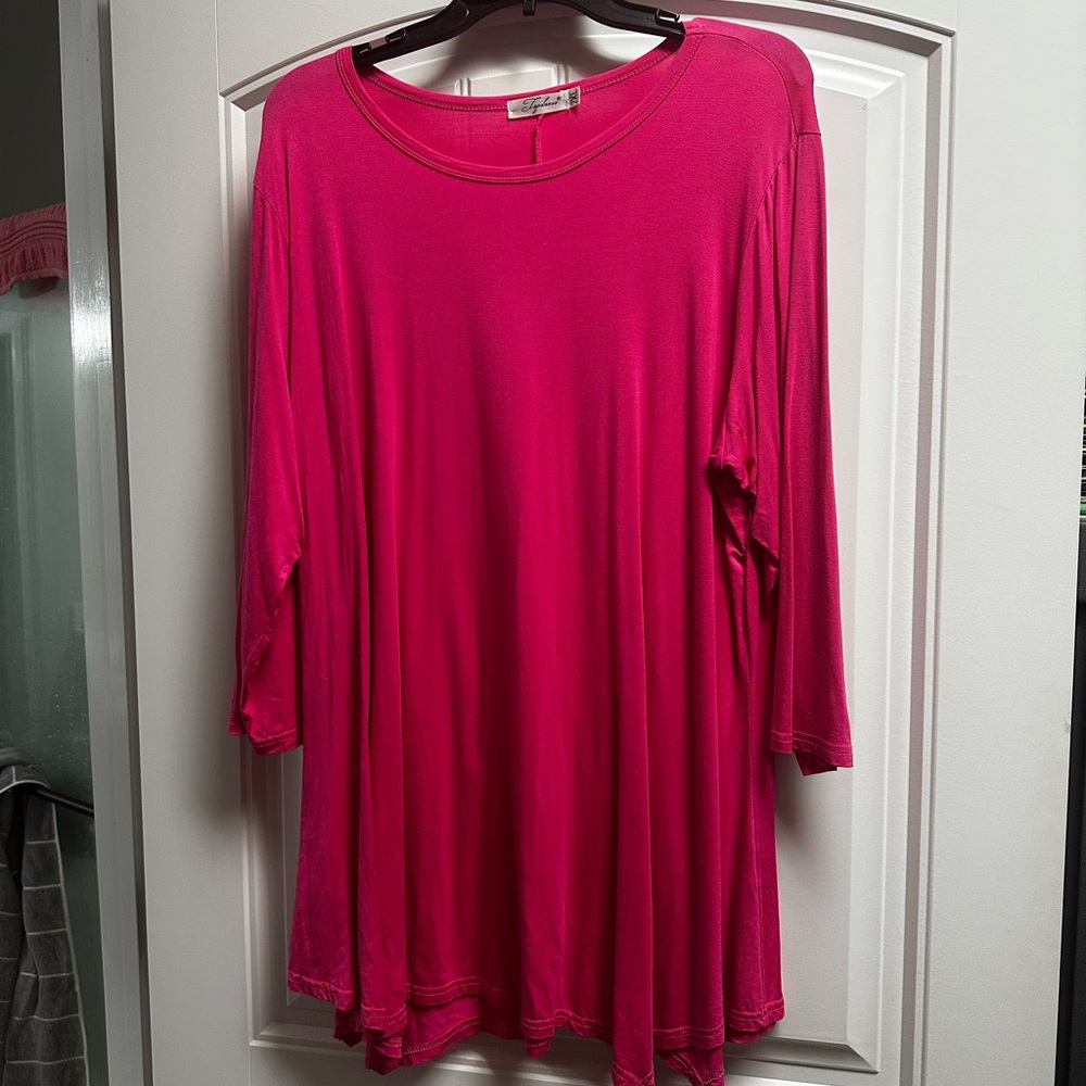 Women's Hot Pink Long Sleeve Tunic Top - Classic Scoop Neck 2x